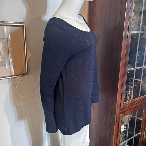 Anthopologie Navy and Black Marled Scoop Neck Swing Sweater - Small - Picture 7 of 14